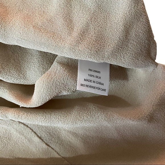 Pendleton Khaki Semi-Sheer 100% Silk Ruffled Neck Button Front LS Blouse Women 8 - Picture 9 of 10